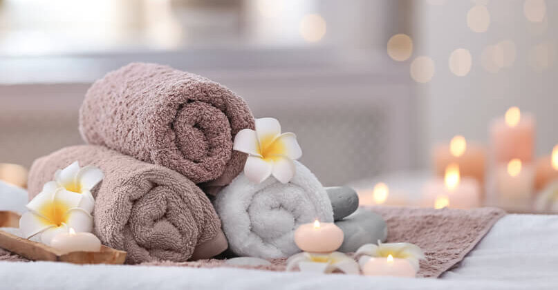 Photo of towels in a treatment room for a massage in Murrells Inlet